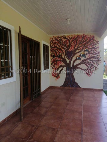 Single family house